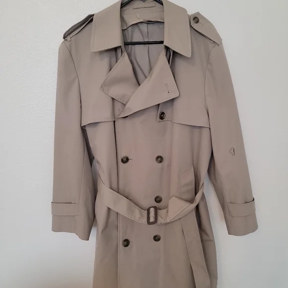 London Fog VTG Classic Men's Tan Trench Coat Sz 42 Short - Picture 6 of 7